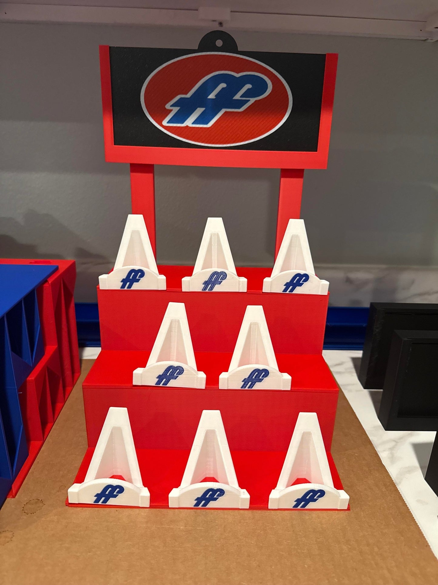 3D Printed Bleacher Multi-Card Display