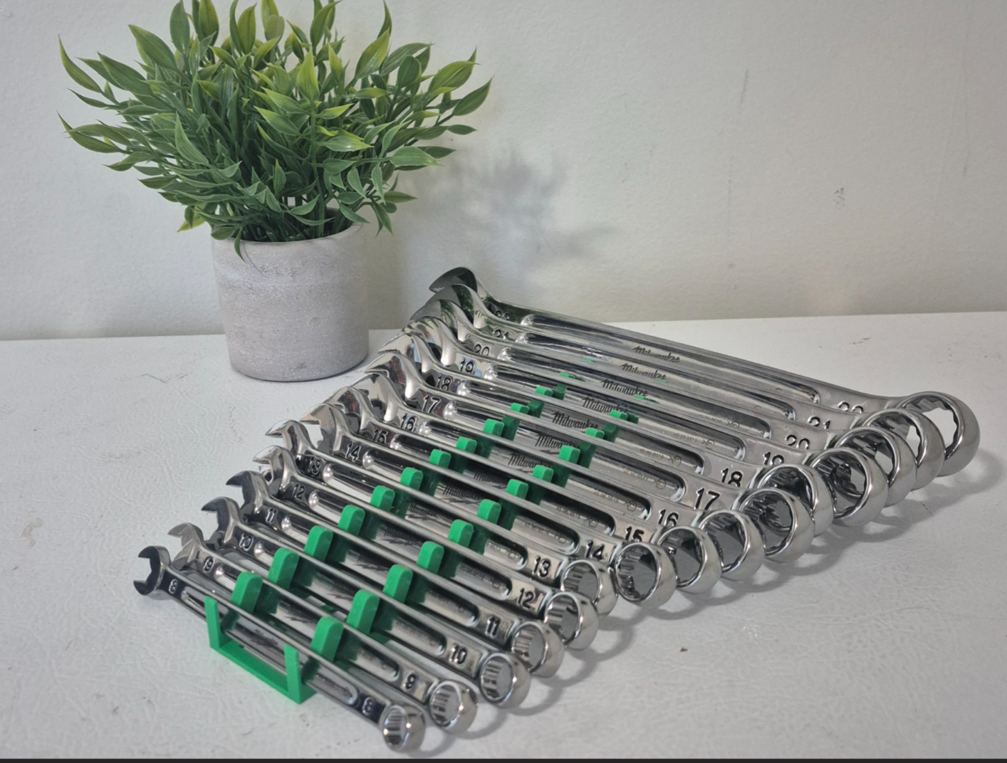 Wrench Holder and Rack – Large 3D Printed PLA Tool Organizer