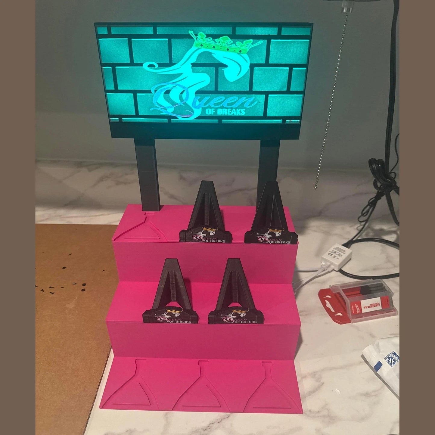 3D Printed Bleacher Multi-Card Display